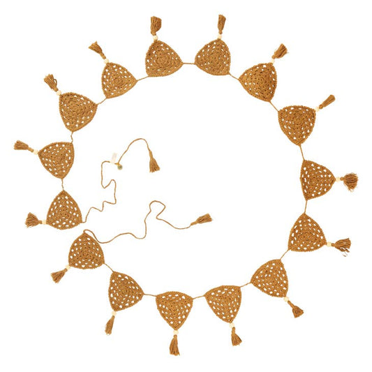 Cinnamon Crochet Bunting Flag