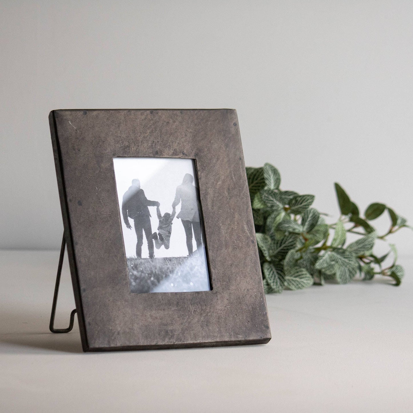 Kenra Photo Frame